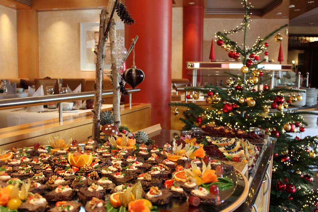 weihnachtliches Dessert beim Adventsbrunch im Hotel Schwarzwald Panorama